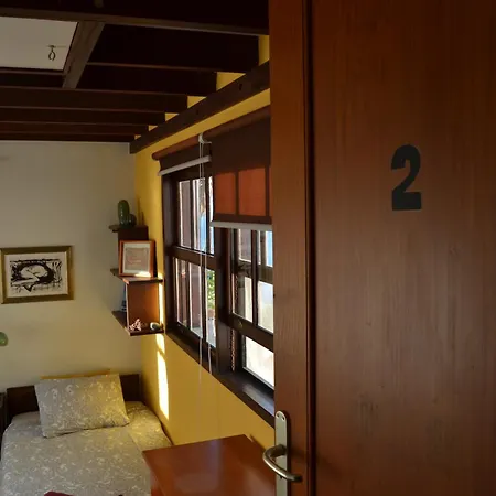 Apartamento El Quinto Pino Con Zonas Comunes Compartidas